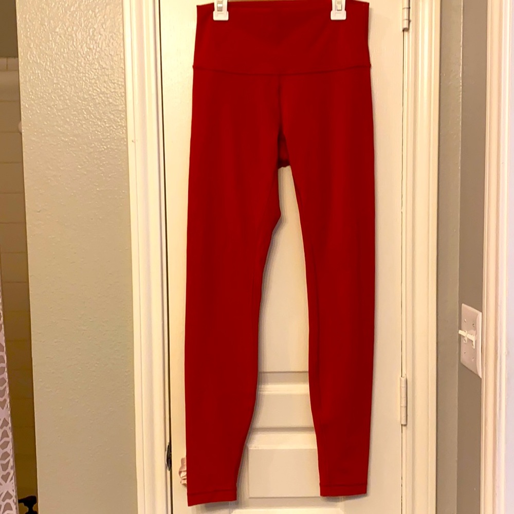 Size 8 Lululemon Wunder-Under High Rise Tight